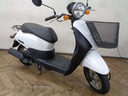 ホンダ トゥデイ 走行少ない上質車が入荷しました!通勤・通学に大活躍間違いなし!夜でも安心ホワイトです! 1