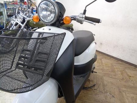 ホンダ トゥデイ 走行少ない上質車が入荷しました!通勤・通学に大活躍間違いなし!夜でも安心ホワイトです! 32