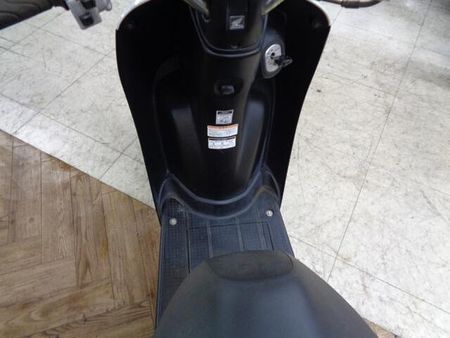 ホンダ トゥデイ 走行少ない上質車が入荷しました!通勤・通学に大活躍間違いなし!夜でも安心ホワイトです! 10