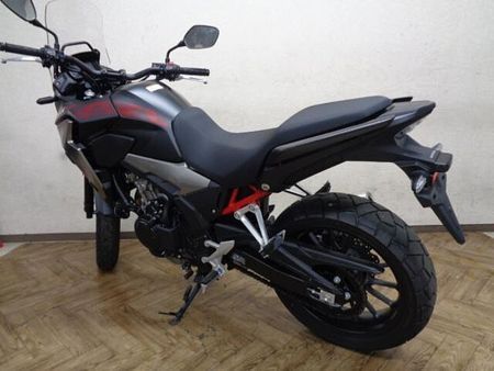 ホンダ 400X 走行少ない綺麗な上質車が入荷しました!希少なバイクですのでお探しの方はお早めに! 2
