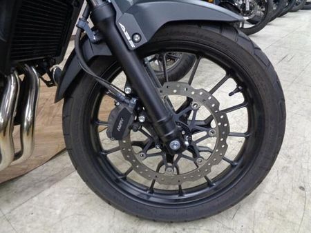 ホンダ 400X 走行少ない綺麗な上質車が入荷しました!希少なバイクですのでお探しの方はお早めに! 25