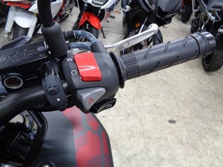 ホンダ 400X 走行少ない綺麗な上質車が入荷しました!希少なバイクですのでお探しの方はお早めに! 8