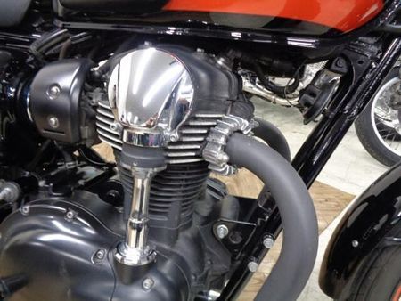 カワサキ W800 大切に乗られていたワンオーナー車!各部綺麗な上質車です!希少な特別仕様車ですよ!お早めに! 29
