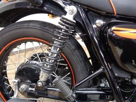 カワサキ W800 大切に乗られていたワンオーナー車!各部綺麗な上質車です!希少な特別仕様車ですよ!お早めに! 36