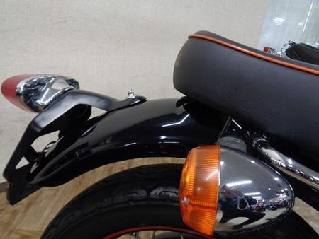 カワサキ W800 大切に乗られていたワンオーナー車!各部綺麗な上質車です!希少な特別仕様車ですよ!お早めに! 37