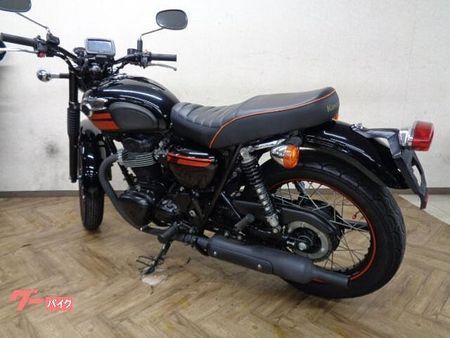 カワサキ W800 大切に乗られていたワンオーナー車!各部綺麗な上質車です!希少な特別仕様車ですよ!お早めに! 5