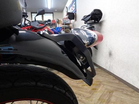 カワサキ W800 大切に乗られていたワンオーナー車!各部綺麗な上質車です!希少な特別仕様車ですよ!お早めに! 57