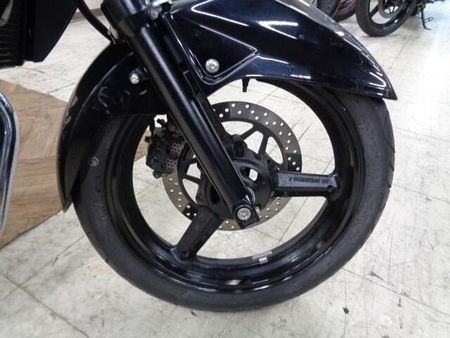 スズキ GSR250 250ccとは思えない大きな車格が人気のGSR250!お買い得プライスで大放出です! 26