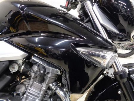 スズキ GSR250 250ccとは思えない大きな車格が人気のGSR250!お買い得プライスで大放出です! 28