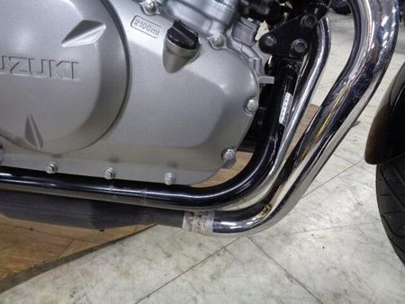 スズキ GSR250 250ccとは思えない大きな車格が人気のGSR250!お買い得プライスで大放出です! 31