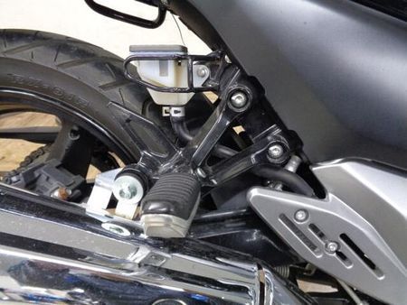 スズキ GSR250 250ccとは思えない大きな車格が人気のGSR250!お買い得プライスで大放出です! 36