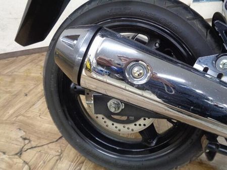スズキ GSR250 250ccとは思えない大きな車格が人気のGSR250!お買い得プライスで大放出です! 43