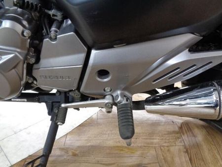 スズキ GSR250 250ccとは思えない大きな車格が人気のGSR250!お買い得プライスで大放出です! 63