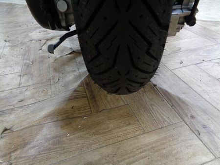 ヤマハ マジェスティS 各部綺麗で上質なマジェスティSが入荷しました!走行少なくエンジン好調です!お早めに! 19