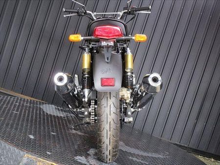 ロイヤルエンフィールド INT 650 店頭現車無し、要取り寄せ車両。 28