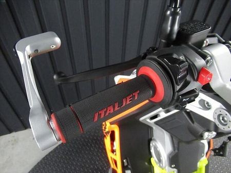 イタルジェット Dragster125 外車ディーラー含む多彩な販売ネットワークでご購入後もしっかりサポートいたします! 14