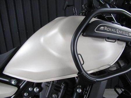 ロイヤルエンフィールド HIMALAYAN (2024-) 店頭現車なし・要取り寄せ車両となります。 21