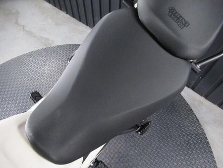 ロイヤルエンフィールド HIMALAYAN (2024-) 店頭現車なし・要取り寄せ車両となります。 32