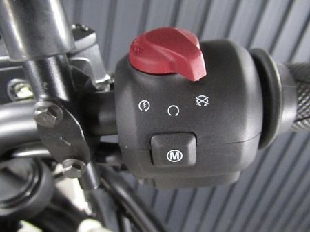 ロイヤルエンフィールド HIMALAYAN (2024-) 店頭現車なし・要取り寄せ車両となります。 36