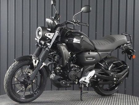 ヤマハ FZ-X ChopsWEBショップにて純正部品やカスタムパーツも販売中 2