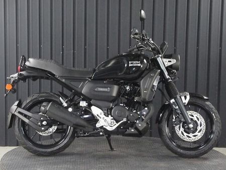ヤマハ FZ-X ChopsWEBショップにて純正部品やカスタムパーツも販売中 6
