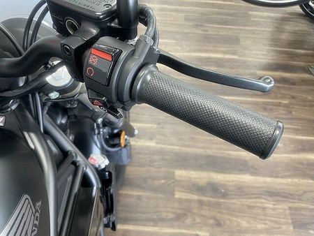 ホンダ レブル 250 レブル250 ABS 2023年モデル 1オーナー車 サイドバッグ エンジンガード USB 32