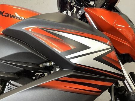 カワサキ Z250 Z250 2014年モデル ドラレコ付き5インチスマートモニター GIVI製Rボックス装備 32