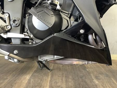 カワサキ Z250 Z250 2014年モデル ドラレコ付き5インチスマートモニター GIVI製Rボックス装備 34