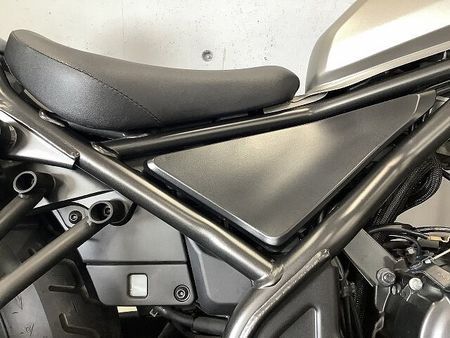 ホンダ レブル 250 【マル得】レブル250 ABS 2020年モデル バイザー USB バックレスト装備 32
