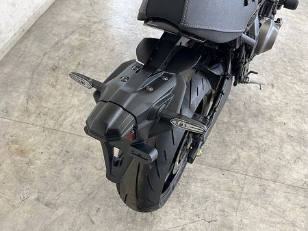 ヤマハ XSR900 XSR900 2024年モデル バーエンドミラー装備! 23