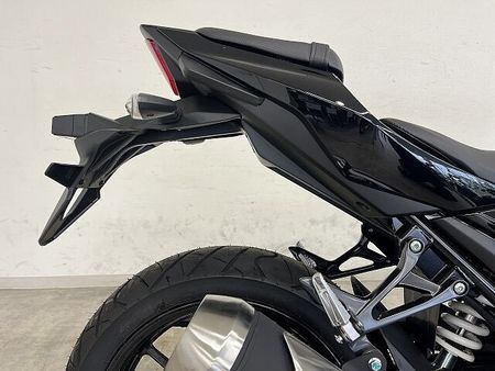 スズキ GSX250R GSX250R ABS 2021年モデル 21