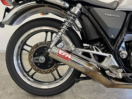 ホンダ CB1100 CB1100 2014年 リアキャリア・BOX付! 23