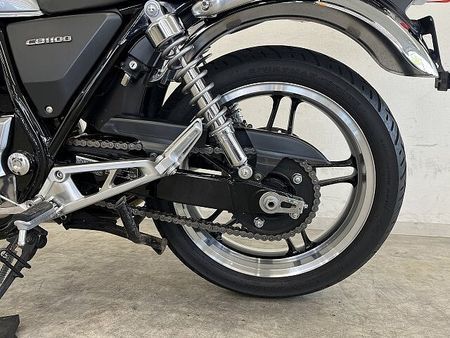 ホンダ CB1100 CB1100 2014年 リアキャリア・BOX付! 29