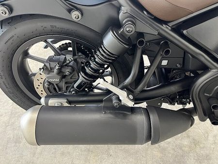 ホンダ レブル 250 レブル250 2020年モデル USB2ポート・バイザー・リアキャリア・サイドバックサポー 39