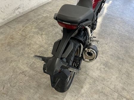 ホンダ CB250R CB250R 2019年モデル USB1ポート装備 24