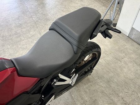 ホンダ CB250R CB250R 2019年モデル USB1ポート装備 26