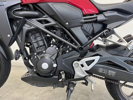 ホンダ CB250R CB250R 2019年モデル USB1ポート装備 30