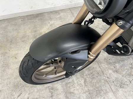 ホンダ CB250R CB250R 2019年モデル USB1ポート装備 32