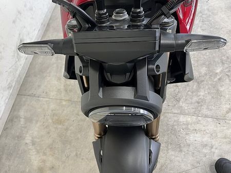 ホンダ CB250R CB250R 2019年モデル USB1ポート装備 37