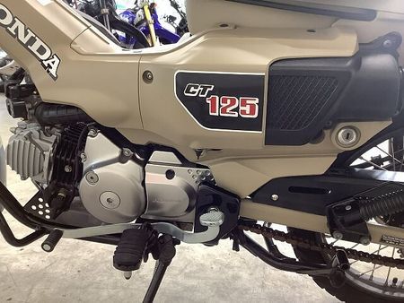 ホンダ CT125 ハンターカブ CT125ハンターカブ 2020年モデル GIVI製リアBOX付き 37