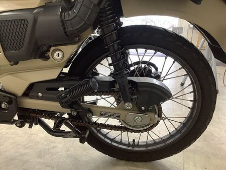 ホンダ CT125 ハンターカブ CT125ハンターカブ 2020年モデル GIVI製リアBOX付き 38