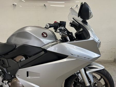 ホンダ VFR800F VFR800F 2017年モデル 16