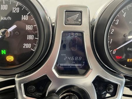 ホンダ CB1100 RS CB1100RS 2017年モデル ETC・グリップヒーター標準装備 9