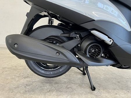 ヤマハ アクシス Z AXIS Z 2024年モデル LEDヘッドライトバルブ装備 19