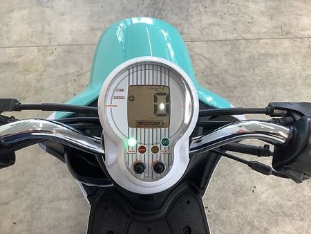 ヤマハ E ビーノ (電動バイク) E-VINO 2023年モデル 電動バイク 3