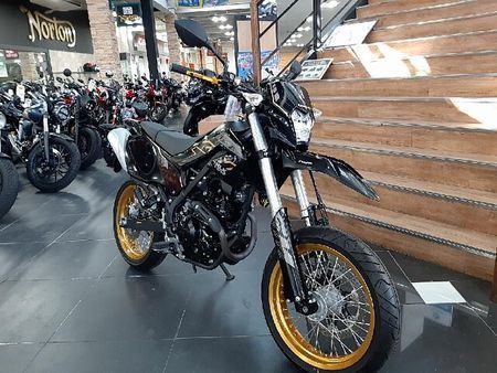 カワサキ KLX230SM KLX230SM 2