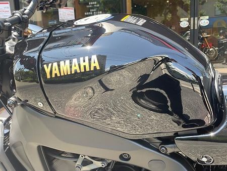 ヤマハ XSR900 9