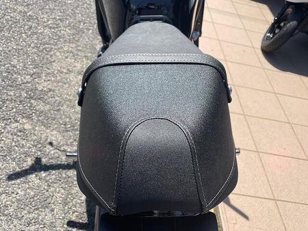 ヤマハ XSR900 11