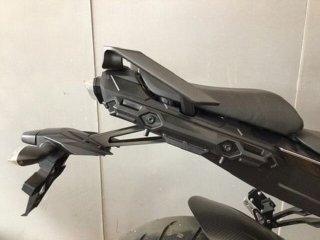 ヤマハ MT-09 トレーサー MT-09 TRACER ABS ワンオーナー フォグランプ アクスルスライダー エンジン 17