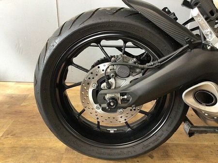 ヤマハ MT-09 トレーサー MT-09 TRACER ABS ワンオーナー フォグランプ アクスルスライダー エンジン 21